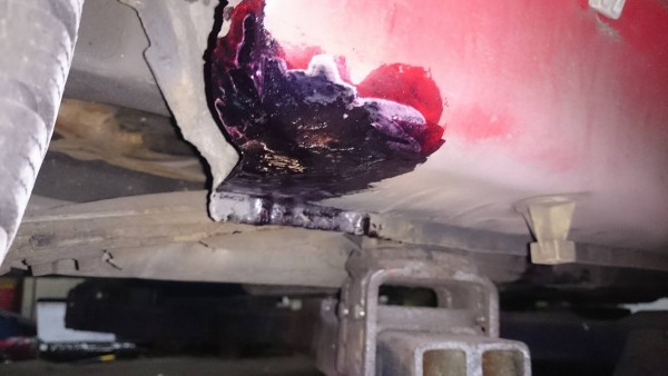 Schweller HR.jpg (132.49 KiB) 40545 mal betrachtet Schweller HR.jpg